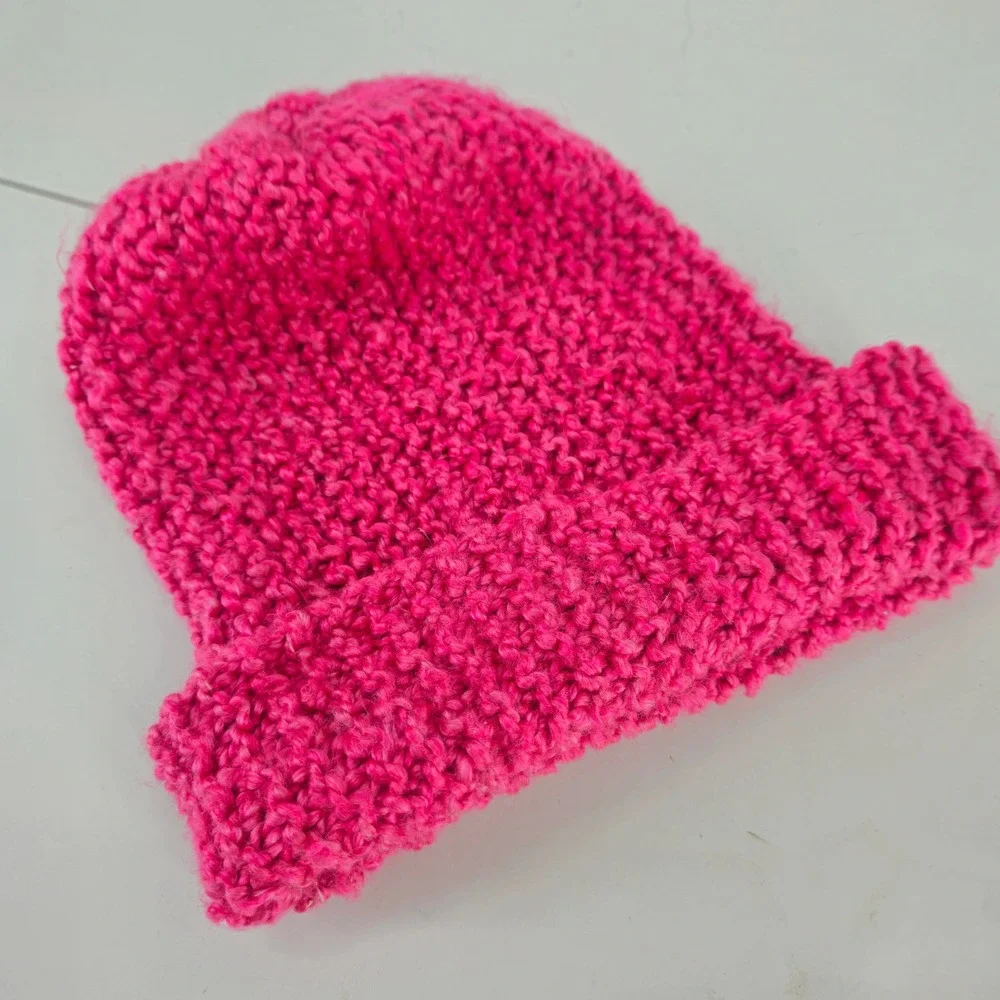 Handmade Soft Chunky Knit Slouchy Beanie Hat Bright Pink Unisex ‎ Crochet